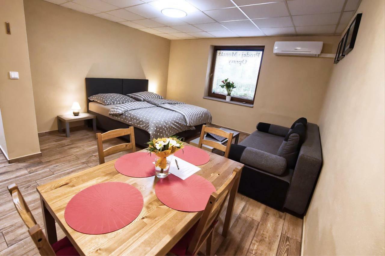 Nice Accommodation In Mikulov Exterior photo